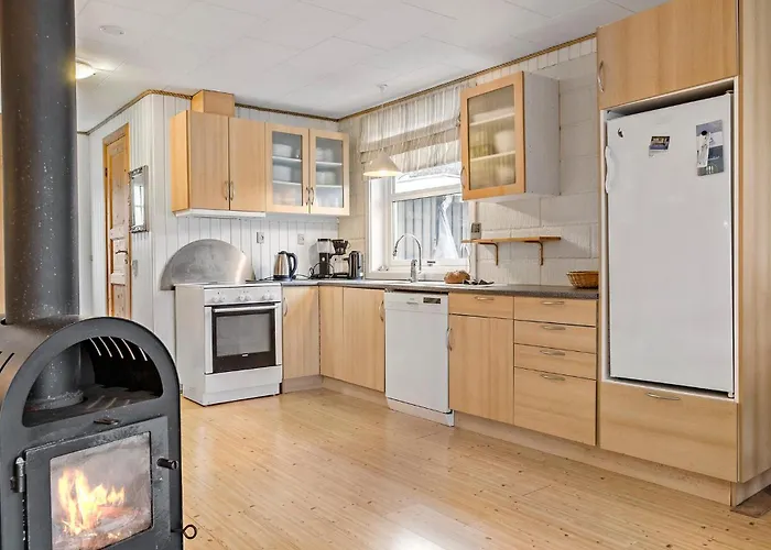 3 Bedroom Pet Friendly In Sydals